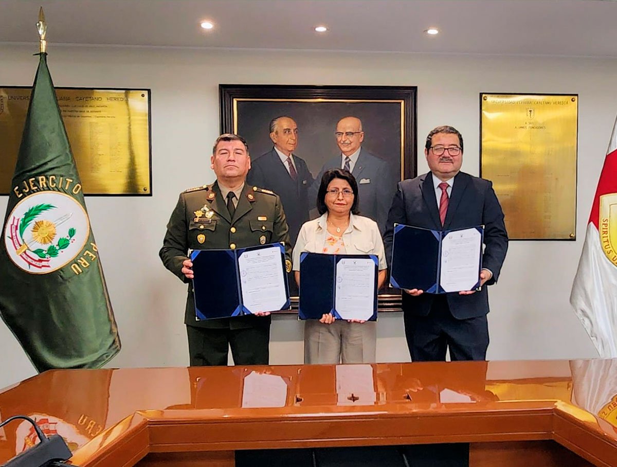 Ejército del Perú y la universidad peruana Cayetano Heredia suscriben convenio específico de cooperación interinstitucional